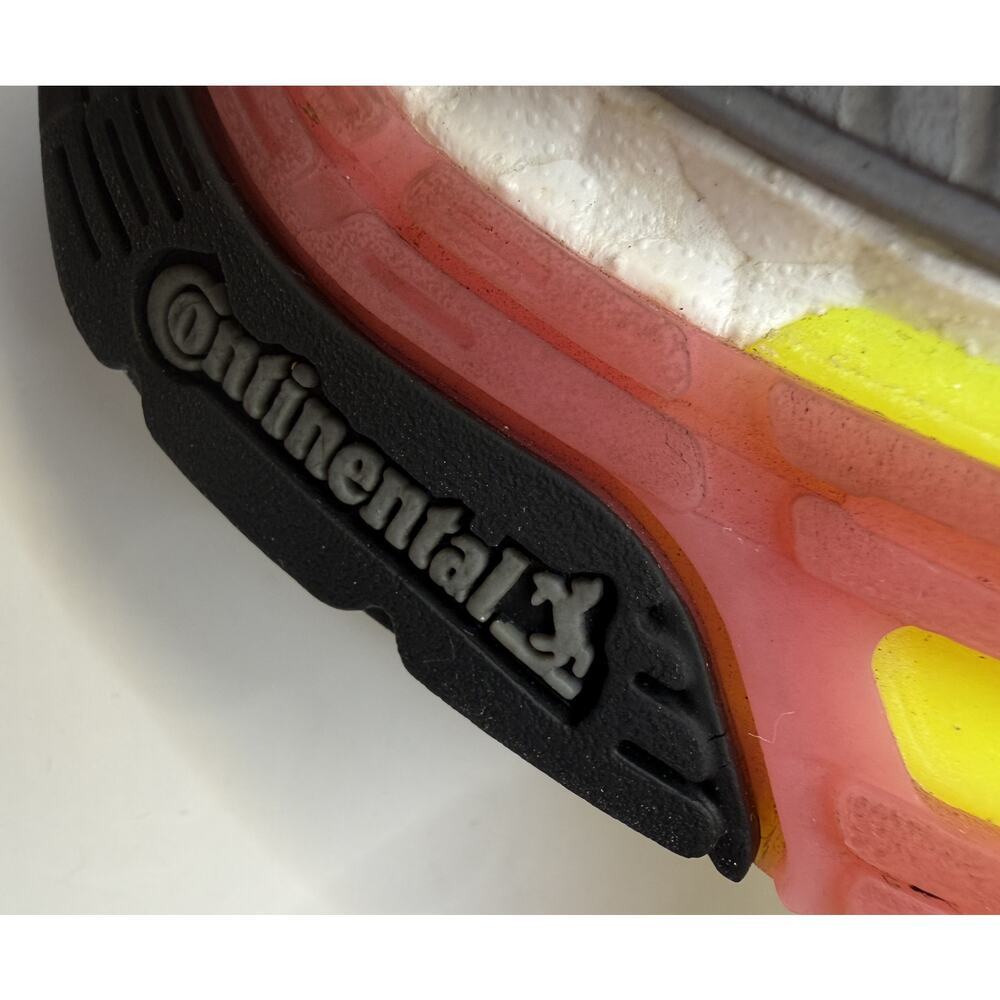 Adidas Womens Ultraboost 21 Solar Yellow US Size 7 1/2 FY0401 - Picture 8 of 14